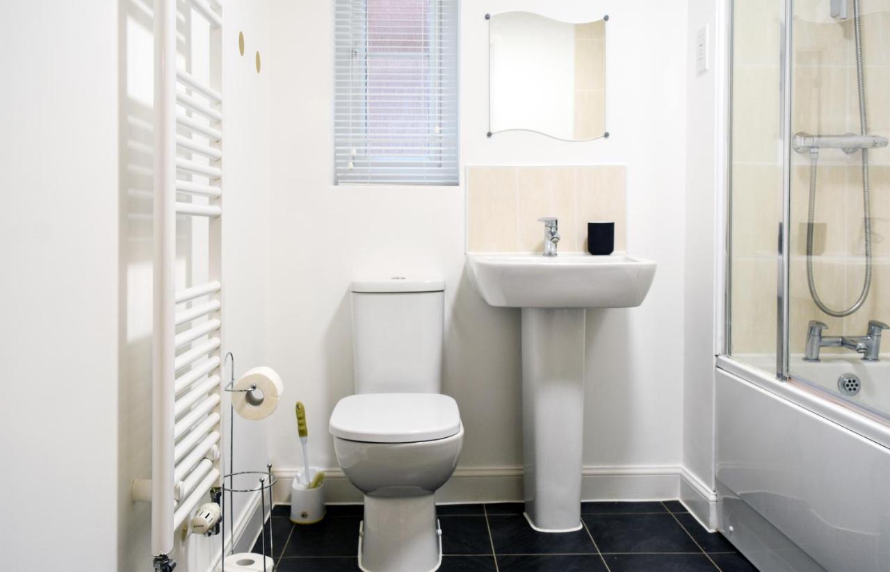 ווריק 1 Bedroom Apartment Leamington Spa Hosted By Golden Key מראה חיצוני תמונה